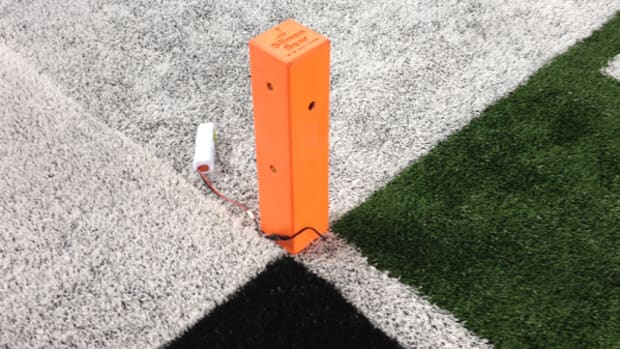 Cameras In Pylons Give Football Fans a New View